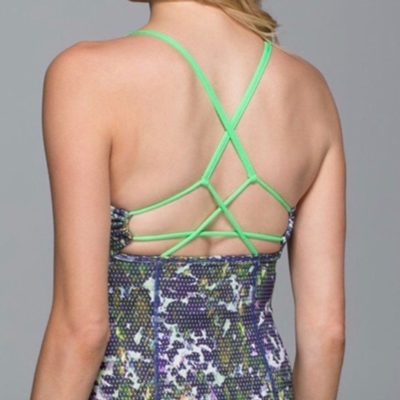 Lululemon Dancing Warrior Strappy Yoga Patterned Tank Top 8 - Picture 3 of 8